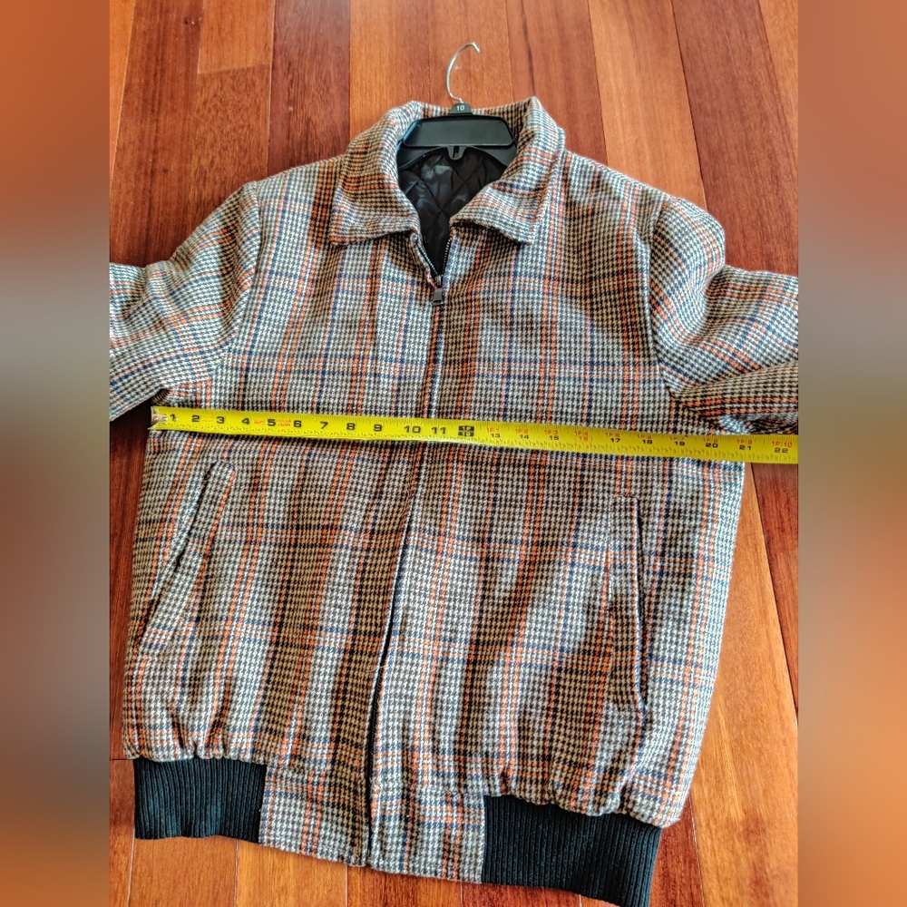 Men's Jacket - Picture 8 of 8